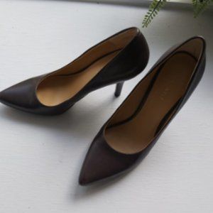 Nine West Size 8.5 Women's Dark Brown Solid Pump Shoes